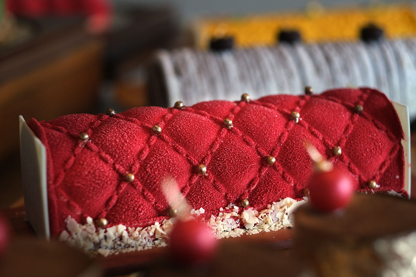 'Tis the season for Gourmet holiday pastries from Dusit Thani